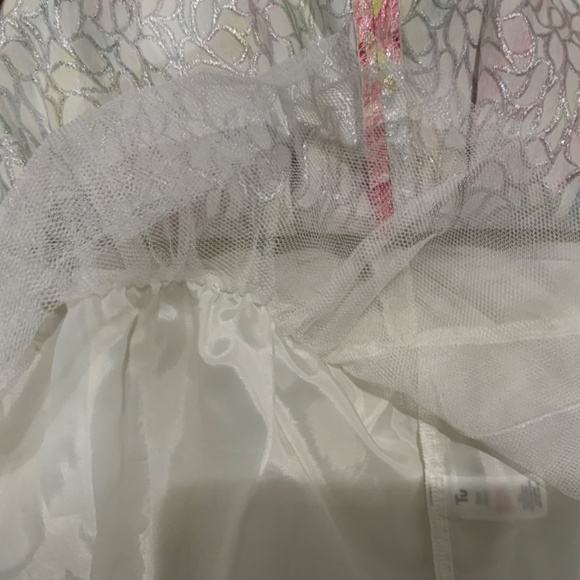 Girls Flowered Dress - Picture 6 of 6